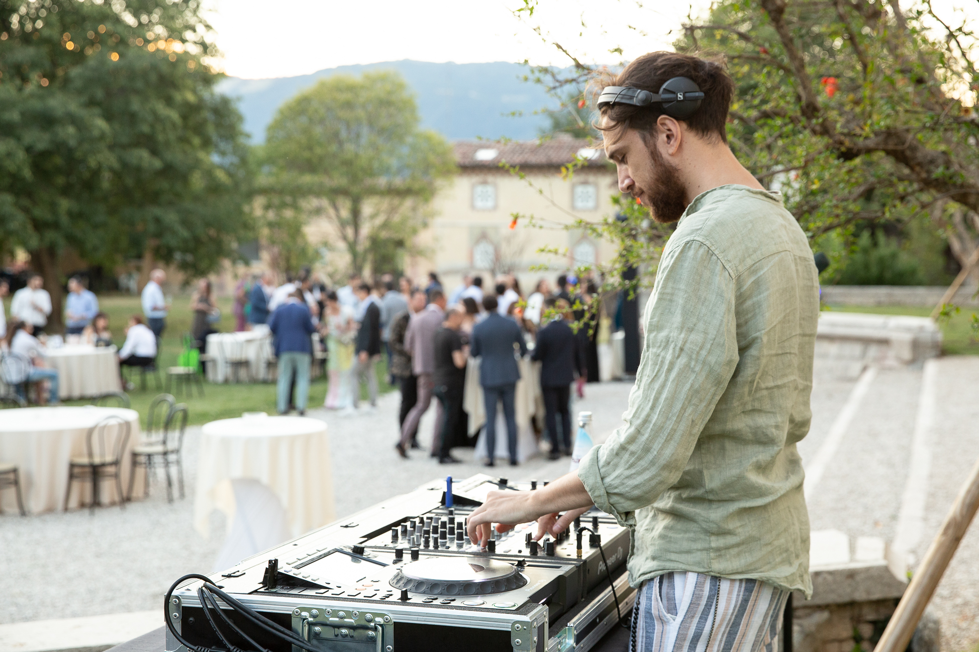 Musica, dj, intrattenimento evento